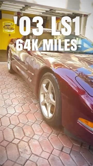 That C5 Corvette came to make an entrance. Deep shine, clean finish, and ready for the road. Book your detail with Logan’s in Van Nuys.